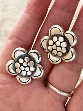 James Avery flower French clip earrings pierced SUBSTANTIALLY MADE!